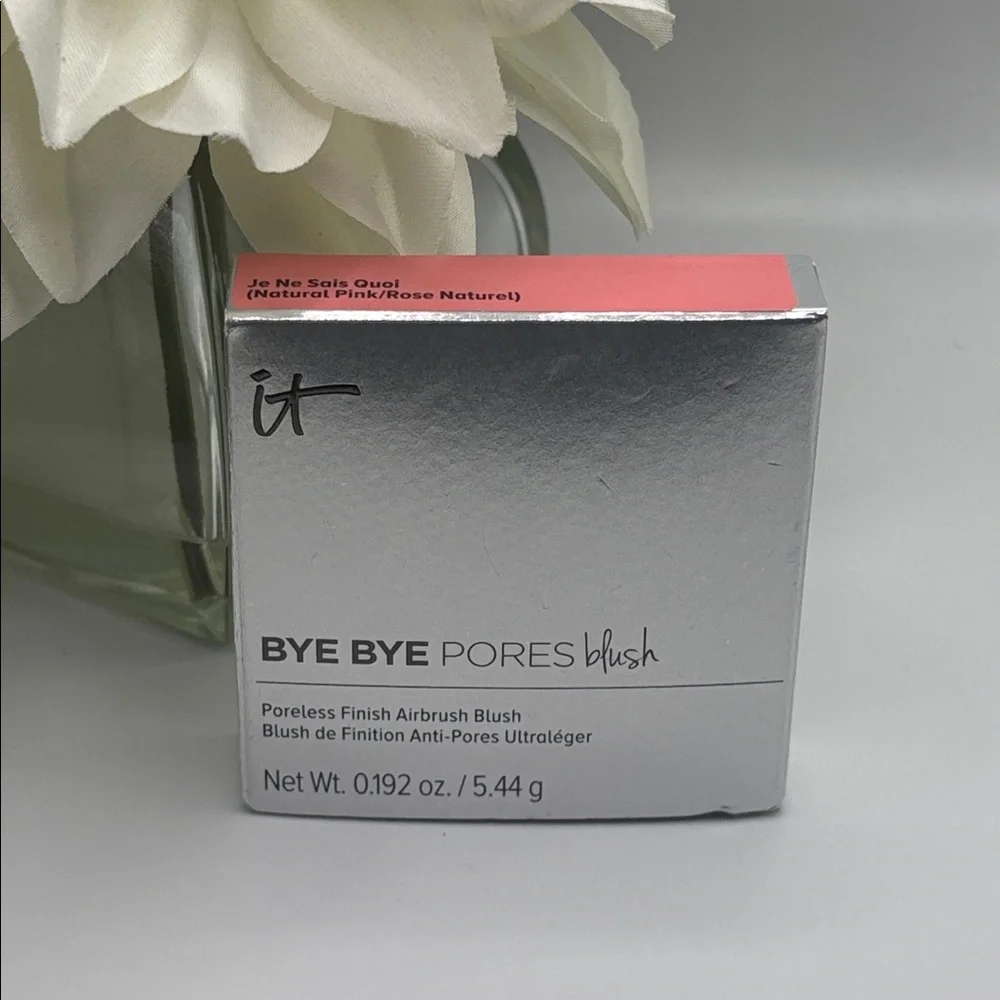 IT Cosmetics Bye Bye Pores Blush ~ Je Ne Sais Quoi